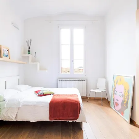 Guesthost - Skyline Appartement