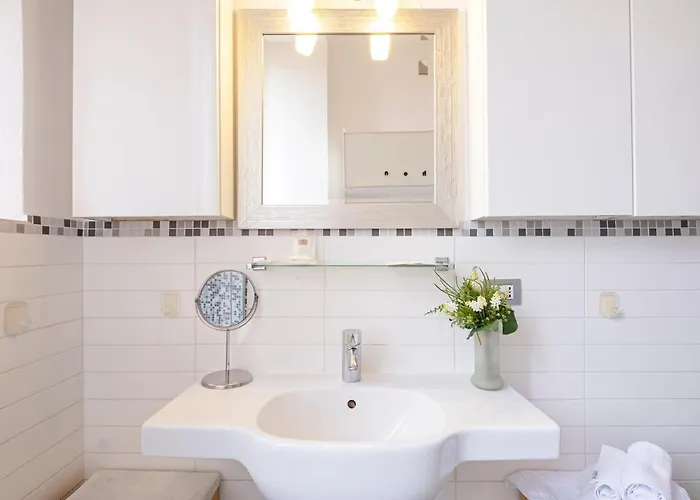 Guesthost - Skyline Lägenhet *